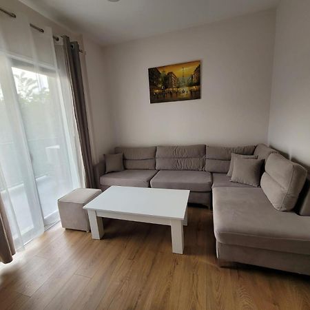 Enes Apartment Tirane מראה חיצוני תמונה