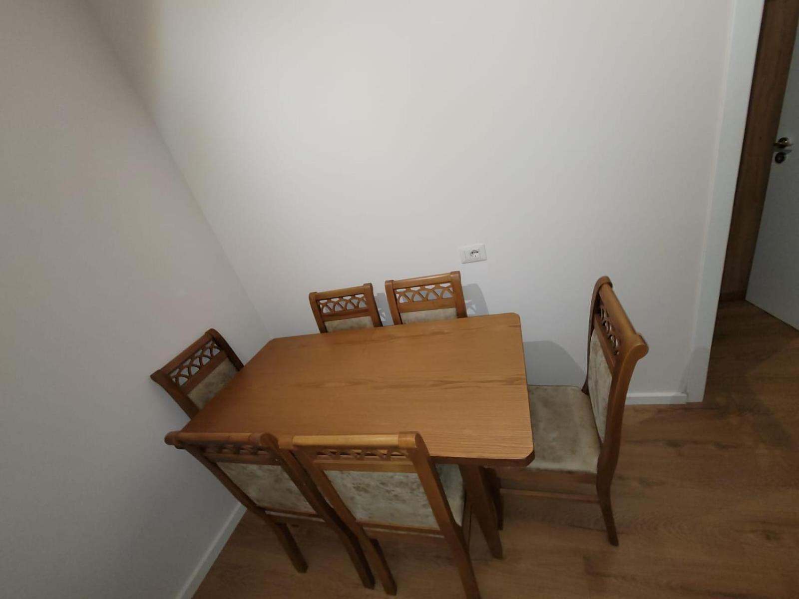 Enes Apartment Tirane מראה חיצוני תמונה